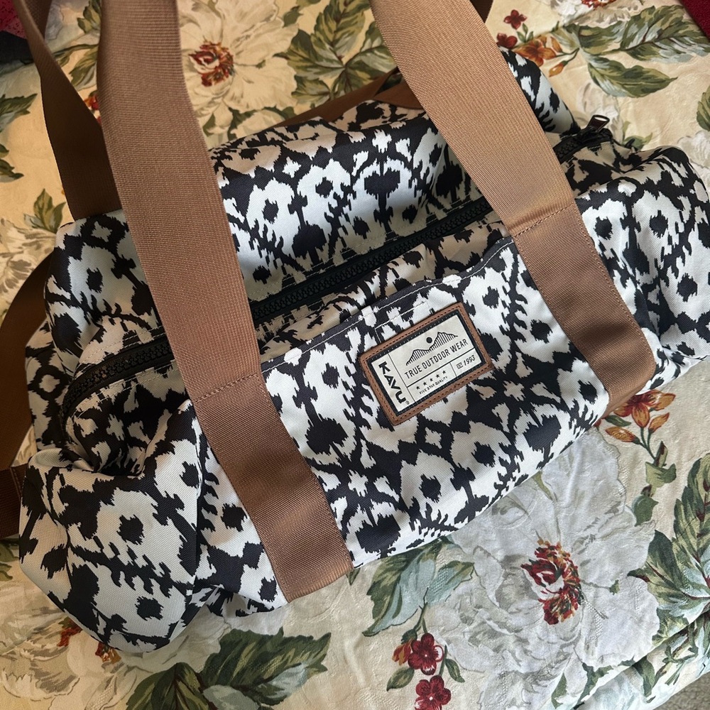 Kavu Brown and White Duffel Bag